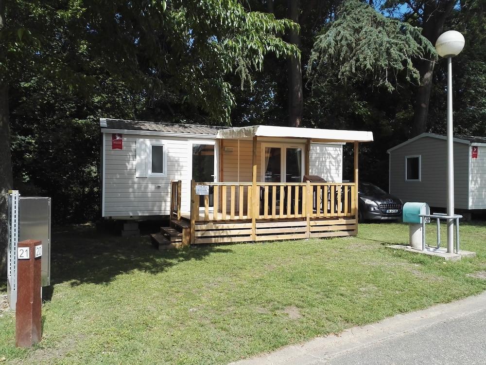 Camping De Bourges Kültér fotó